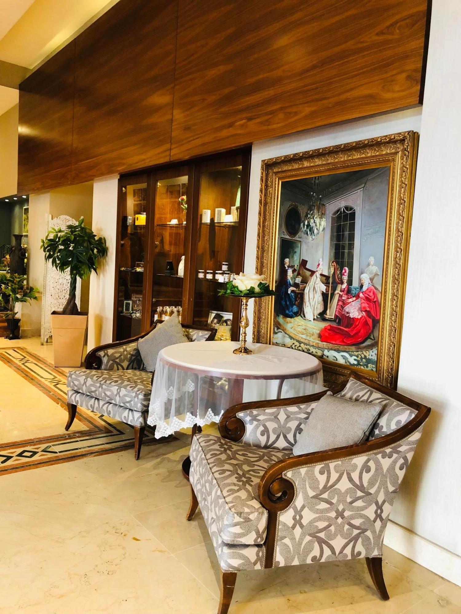 Grand Kadri Hotel - History Marked By Cristal Lebanon Zahle Exterior photo